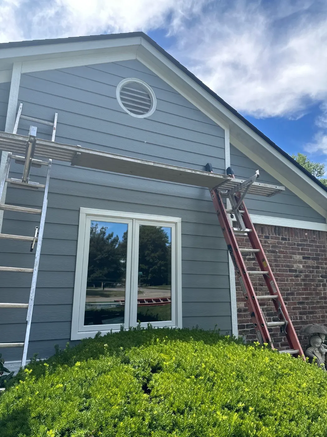 Vinyl siding replacement completed in Coverdale